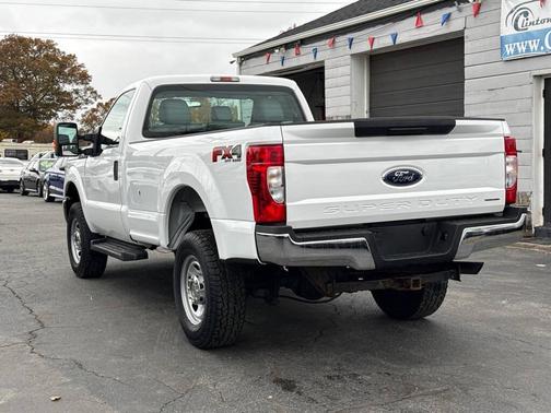 2015 Ford F-350 XL