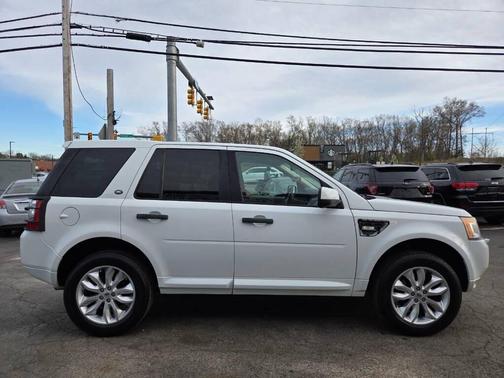 Fuji White 2011 Land Rover LR2 Base AWD 4dr SUV