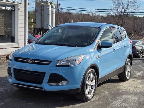 White Platinum Metallic Tri-Coat 2015 Ford Escape SE