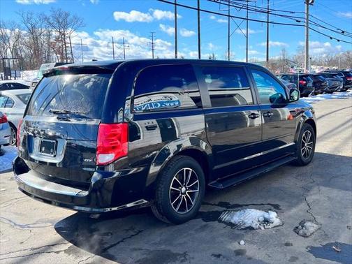 2017 Dodge Grand Caravan GT