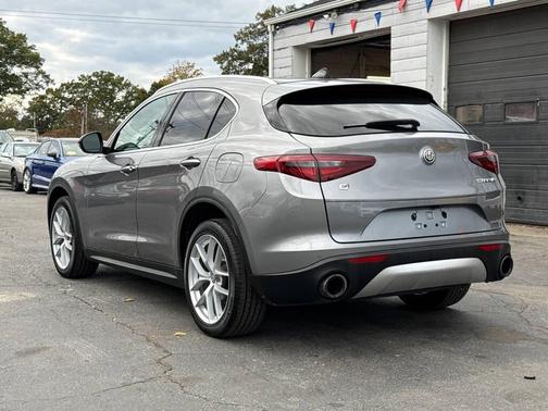 2019 Alfa Romeo Stelvio Ti