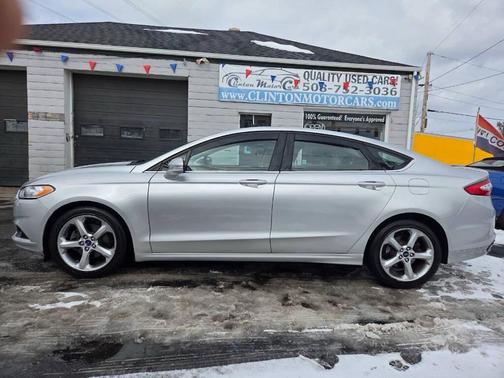 2015 Ford Fusion SE