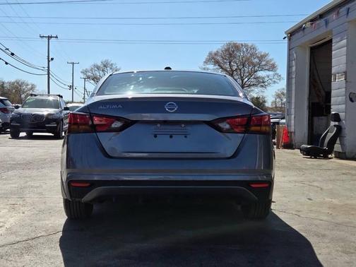 Gun Metallic 2019 Nissan Altima 2.5 S