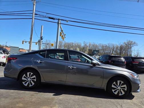 Gun Metallic 2019 Nissan Altima 2.5 S