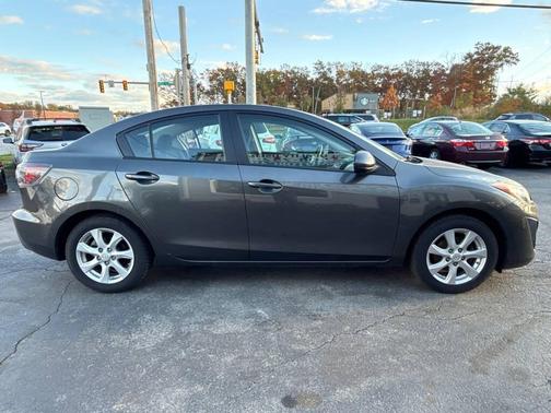 2011 Mazda Mazda3 i Touring