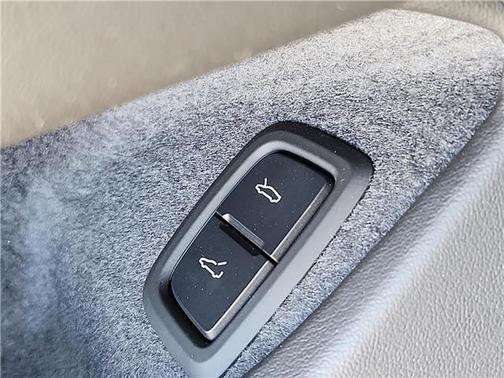 2025 Chevrolet Corvette Stingray w/2LT