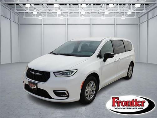 Bright White Clearcoat 2026 Chrysler Pacifica Select Passenger Van