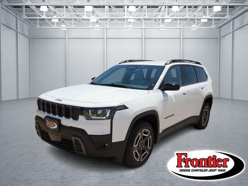 Bright White Clearcoat 2026 Jeep Cherokee LAREDO/LIMITED