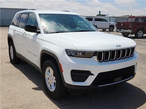 2024 Jeep Grand Cherokee Laredo