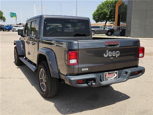 2023 Jeep Gladiator Overland