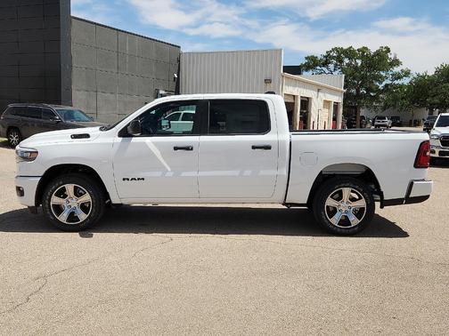 Bright White Clearcoat 2026 RAM 1500 Express