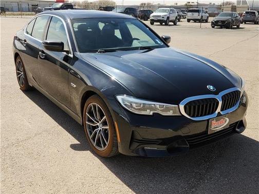 2022 BMW 330e 330e