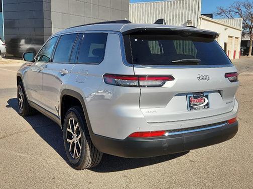 Silver Zynith 2025 Jeep Grand Cherokee L Limited