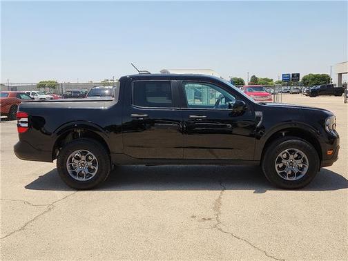 Shadow Black 2025 Ford Maverick XLT