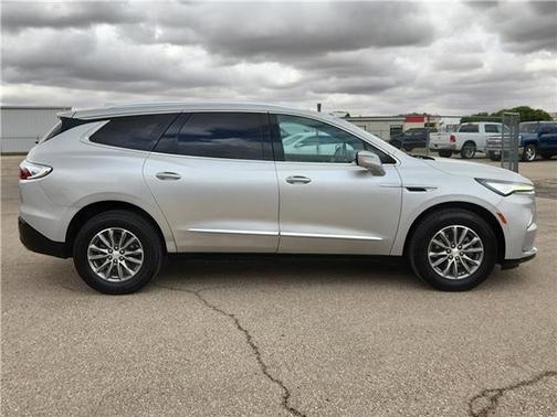 2022 Buick Enclave Premium