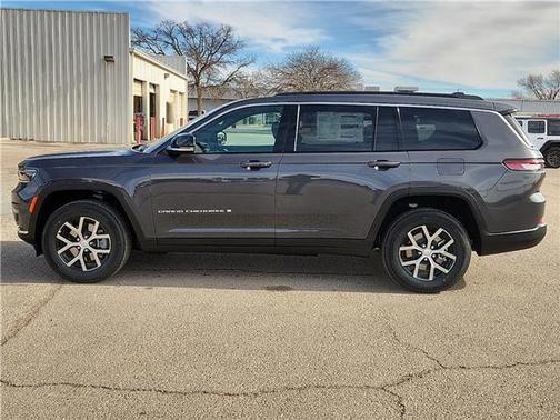 Metallic 2025 Jeep Grand Cherokee L Limited