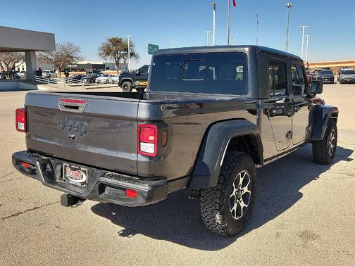 2020 Jeep Gladiator Sport