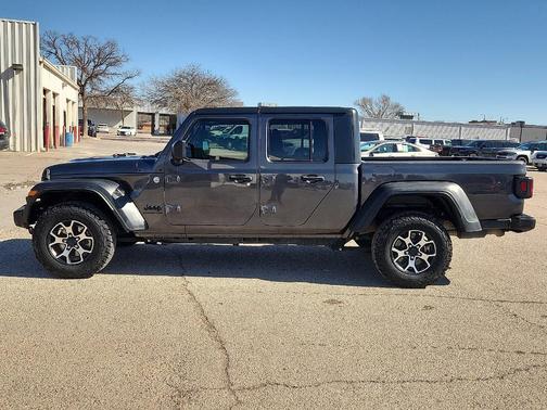 2020 Jeep Gladiator Sport