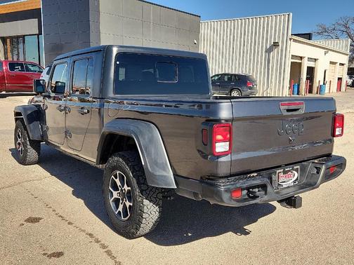 2020 Jeep Gladiator Sport