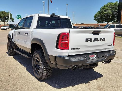 Bright White Clearcoat 2026 RAM 1500 RHO