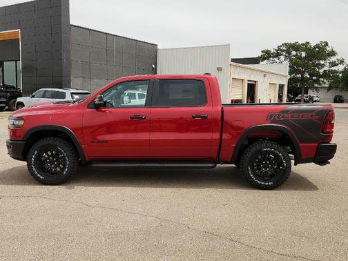 Molten Red Pearlcoat 2026 RAM 1500 Rebel