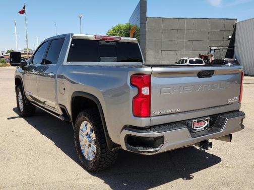 Sterling Gray 2024 Chevrolet Silverado 2500 High Country
