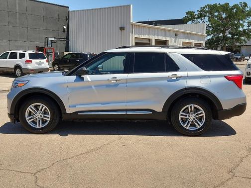 Iconic Silver 2023 Ford Explorer XLT