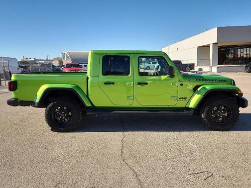 Mojito! Clearcoat 2025 Jeep Gladiator Sport