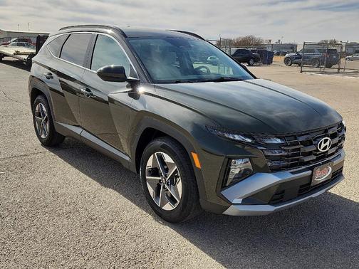 2025 Hyundai TUCSON SEL