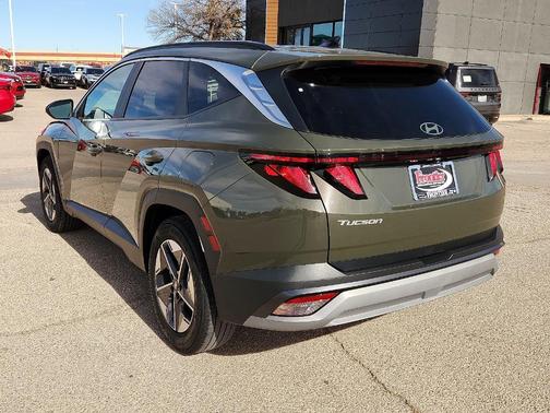 2025 Hyundai TUCSON SEL