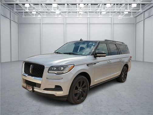 Silver Radiance 2023 Lincoln Navigator L Black Label