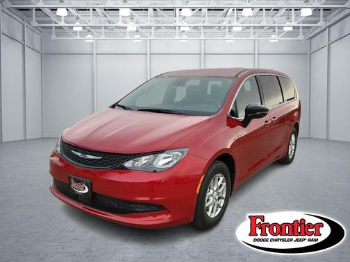 2026 Chrysler Voyager LX