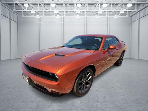 Sinamon Stick 2023 Dodge Challenger SXT