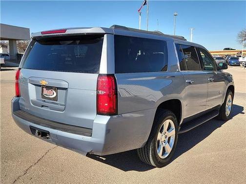 2016 Chevrolet Suburban LT