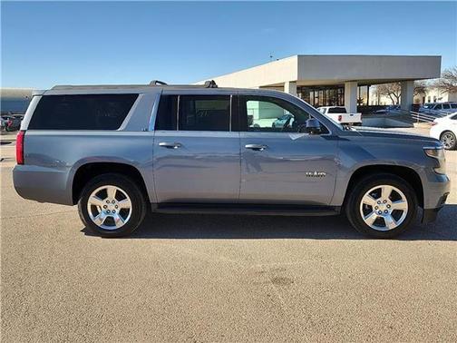 2016 Chevrolet Suburban LT