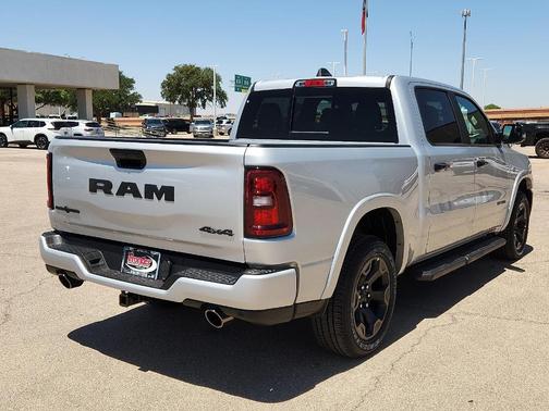 Silver Zynith 2026 RAM 1500 Big Horn/Lone Star