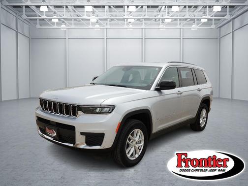 Silver Zynith 2025 Jeep Grand Cherokee L Laredo
