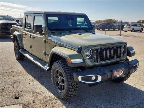 2026 Jeep Gladiator Sport