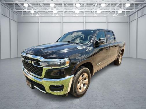 Diamond Black 2025 RAM 1500 Big Horn/Lone Star