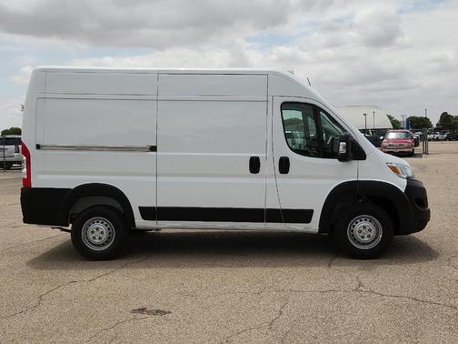 Bright White Clearcoat 2025 RAM ProMaster 2500 High Roof