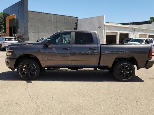 Granite Crystal Clearcoat Metallic 2026 RAM 2500 Big Horn