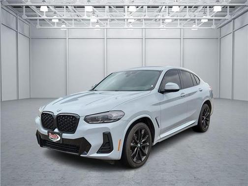 2023 BMW X4 xDrive30i