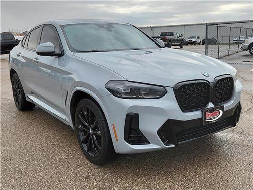 2023 BMW X4 xDrive30i