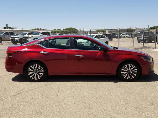 Scarlet Ember 2024 Nissan Altima 2.5 SV