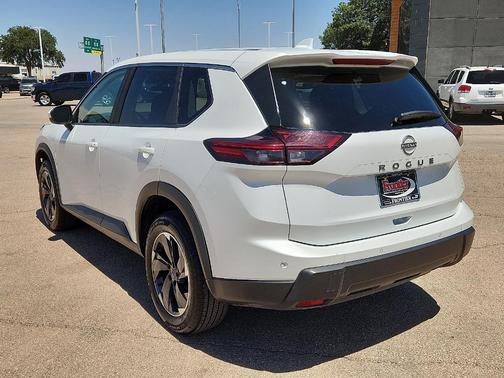 White 2025 Nissan Rogue SV