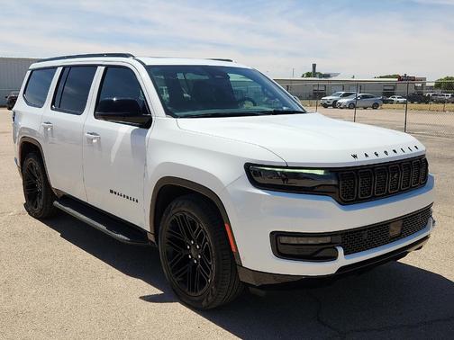 Bright White Clearcoat 2025 Jeep Wagoneer Series II