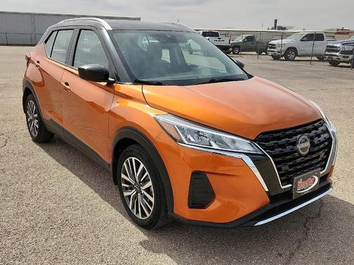 2024 Nissan Kicks SV