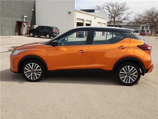 2024 Nissan Kicks SV