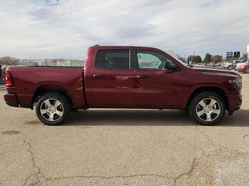 2026 RAM 1500 Express