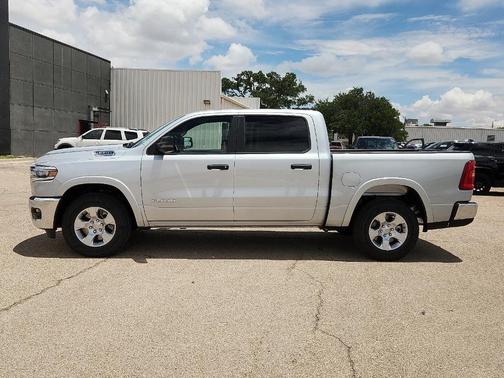 Silver Zynith 2026 RAM 1500 Big Horn/Lone Star